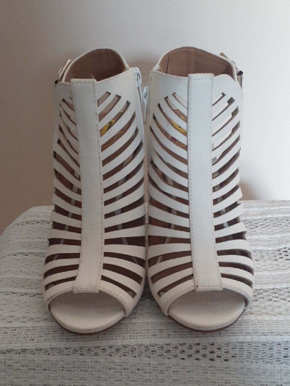 Women's White Cutout Peep-Toe Sandals